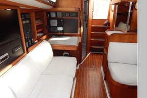 Waterlilly 40ft Freedom Yacht For Sale