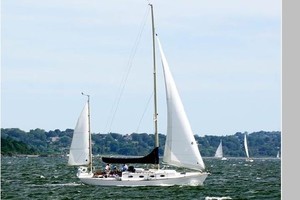 38ft Alerion Yacht For Sale