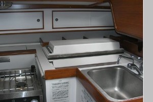 38ft Alerion Yacht For Sale