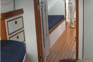 38ft Alerion Yacht For Sale
