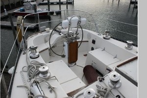 Patriot 38ft C amp C Yacht For Sale