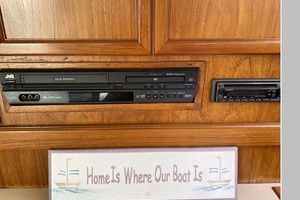 Lunasea 38ft Egg Harbor Yacht For Sale