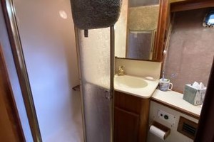 Lunasea 38ft Egg Harbor Yacht For Sale