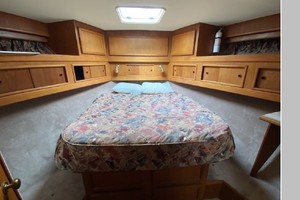 Lunasea 38ft Egg Harbor Yacht For Sale