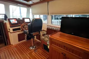 2007 Northern Bay 38 thumbnail 20