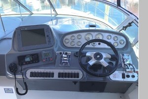 Cooling Time 37ft Cruisers Yachts Yacht For Sale