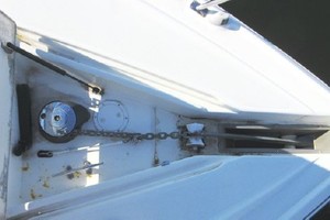 Cooling Time 37ft Cruisers Yachts Yacht For Sale