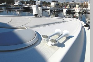Cooling Time 37ft Cruisers Yachts Yacht For Sale