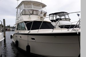 Mystic Bound 37ft Hatteras Yacht For Sale