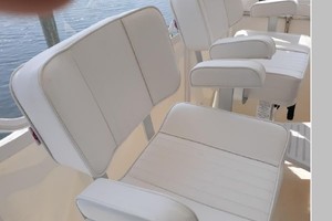 Mystic Bound 37ft Hatteras Yacht For Sale