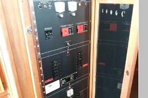 Mystic Bound 37ft Hatteras Yacht For Sale