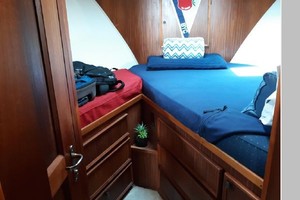 Mystic Bound 37ft Hatteras Yacht For Sale