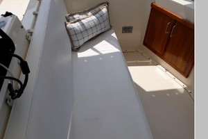 Mystic Bound 37ft Hatteras Yacht For Sale