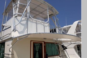 Mystic Bound 37ft Hatteras Yacht For Sale