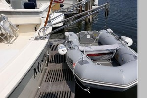Mystic Bound 37ft Hatteras Yacht For Sale