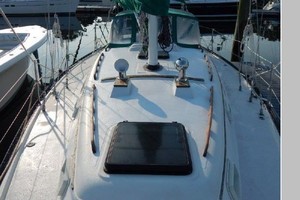 Euphoria 37ft Hunter Yacht For Sale