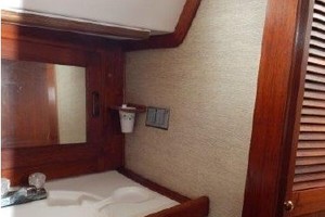 Euphoria 37ft Hunter Yacht For Sale