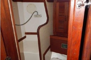 Euphoria 37ft Hunter Yacht For Sale