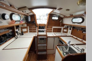Heron 36ft Cape Dory Yacht For Sale