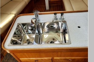 36ft Sabre Yacht For Sale