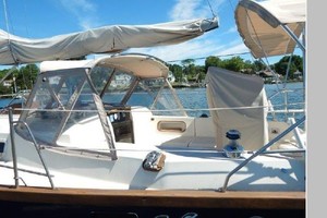 Nan Sea 35ft Irwin Yacht For Sale