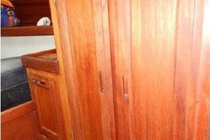 Loose Shoes 35ft Ericson Yacht For Sale