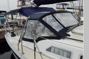 Loose Shoes 35ft Ericson Yacht For Sale