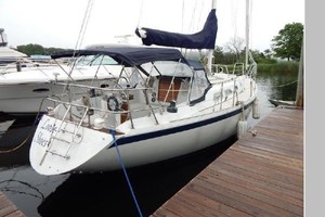 Loose Shoes 35ft Ericson Yacht For Sale