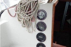 Loose Shoes 35ft Ericson Yacht For Sale