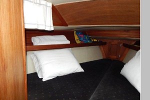 Loose Shoes 35ft Ericson Yacht For Sale