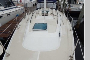 Loose Shoes 35ft Ericson Yacht For Sale