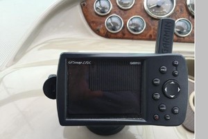 Salty Dog 35ft Maxum Yacht For Sale