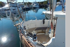 Zampano 34ft Fisher Yacht For Sale