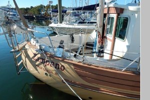 Zampano 34ft Fisher Yacht For Sale