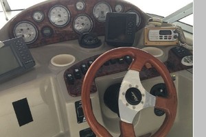 Jeff s Joy 34ft Rinker Yacht For Sale