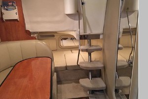 Jeff s Joy 34ft Rinker Yacht For Sale