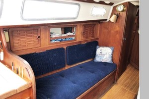 Badger 34ft Sabre Yacht For Sale