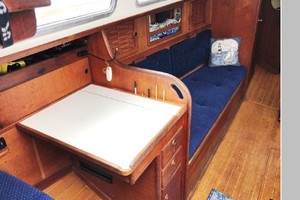 Badger 34ft Sabre Yacht For Sale