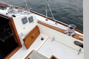 Badger 34ft Sabre Yacht For Sale