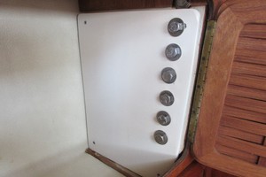 Badger 34ft Sabre Yacht For Sale