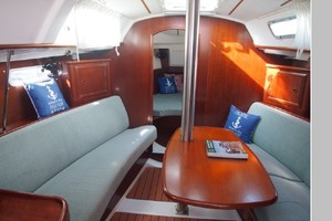 Ocean View 33ft Beneteau Yacht For Sale
