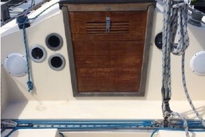 Altara 33ft C amp C Yacht For Sale