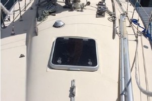 Altara 33ft C amp C Yacht For Sale