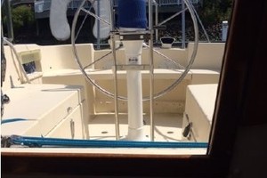 Altara 33ft C amp C Yacht For Sale