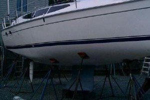 Ava Sophia 33ft Hunter Yacht For Sale