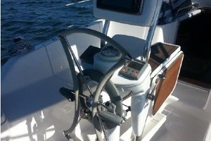 Ava Sophia 33ft Hunter Yacht For Sale