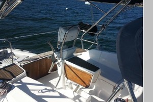 Ava Sophia 33ft Hunter Yacht For Sale