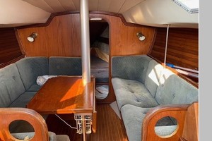 L Arche De Noe 32ft Beneteau Yacht For Sale