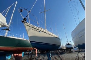 L Arche De Noe 32ft Beneteau Yacht For Sale
