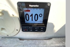 L Arche De Noe 32ft Beneteau Yacht For Sale